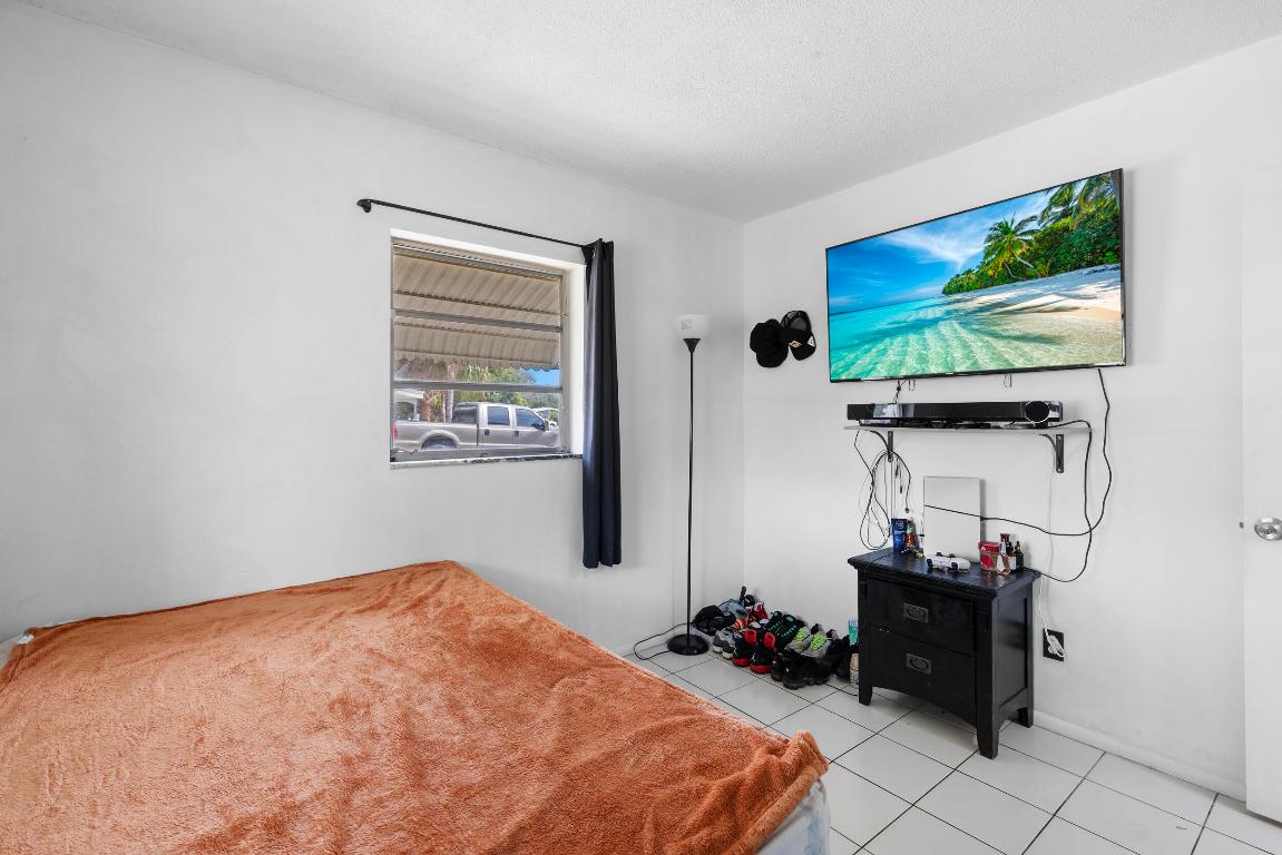 RIVER PARK UNIT 7 - Residential