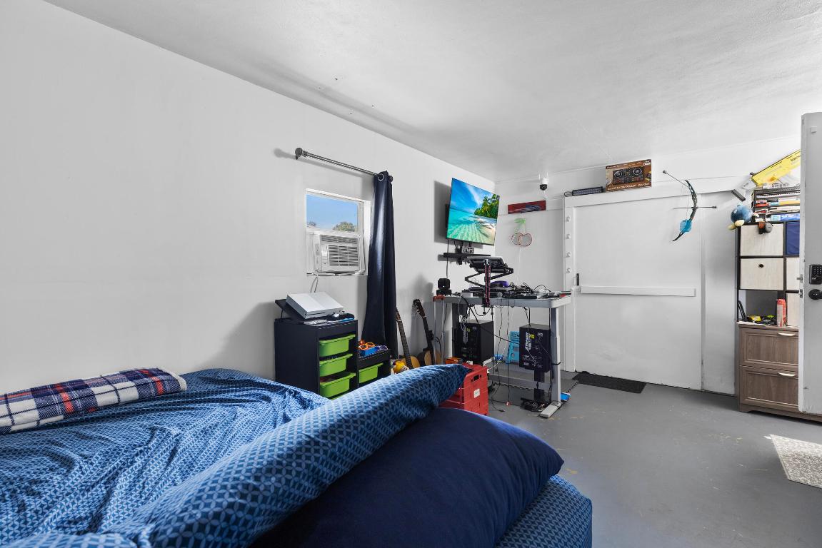 RIVER PARK UNIT 7 - Residential