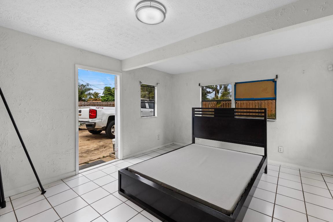 RIVER PARK UNIT 7 - Residential