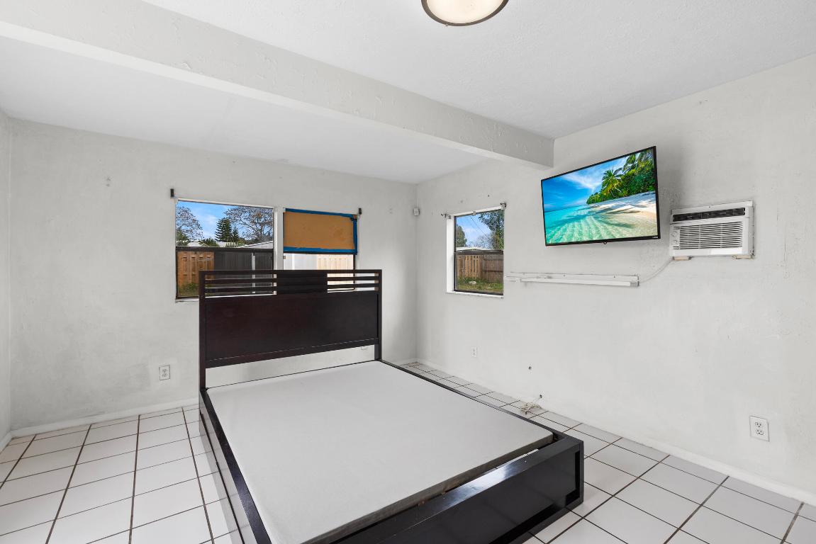 RIVER PARK UNIT 7 - Residential