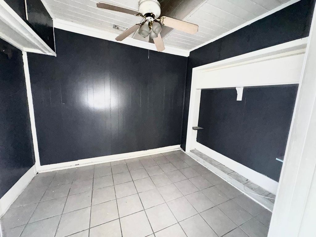 Photo of 102 White Ridge Lane, Fort Pierce, FL 34946 (MLS # R11133822)