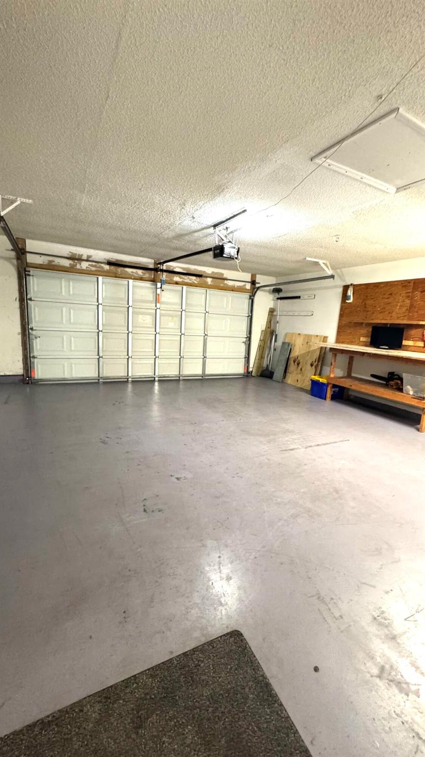 FOREST HOMES PL 5 - Residential Lease