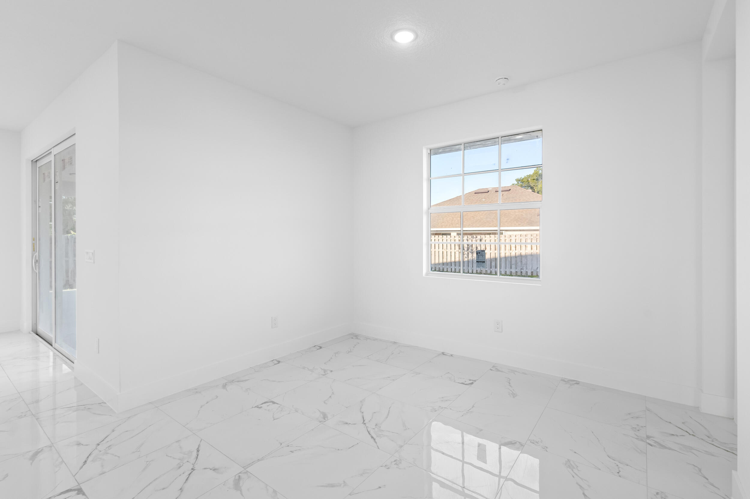 PORT ST LUCIE SECTION 48 1ST REPLAT - Residential