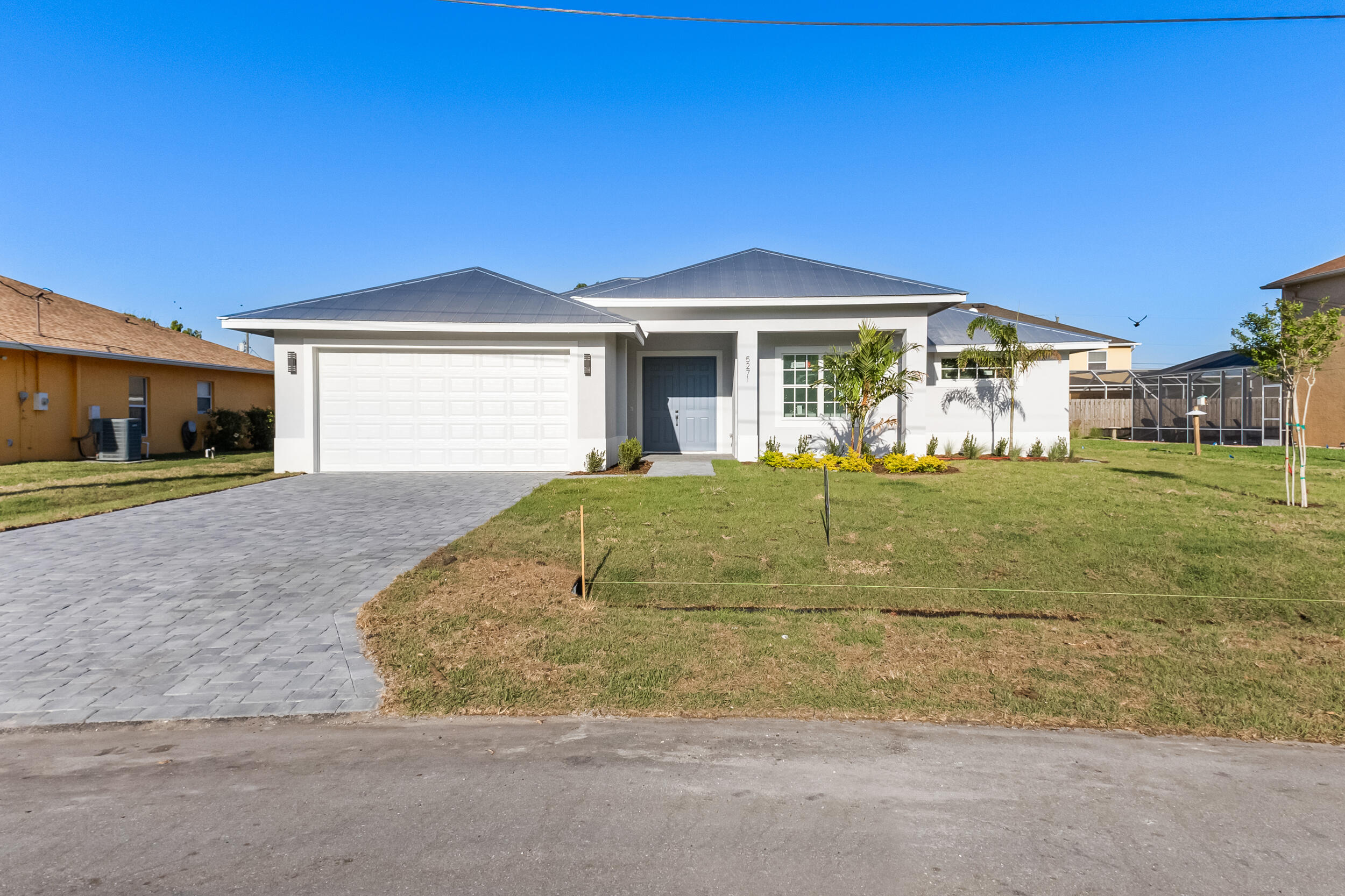 PORT ST LUCIE SECTION 48 1ST REPLAT - Residential