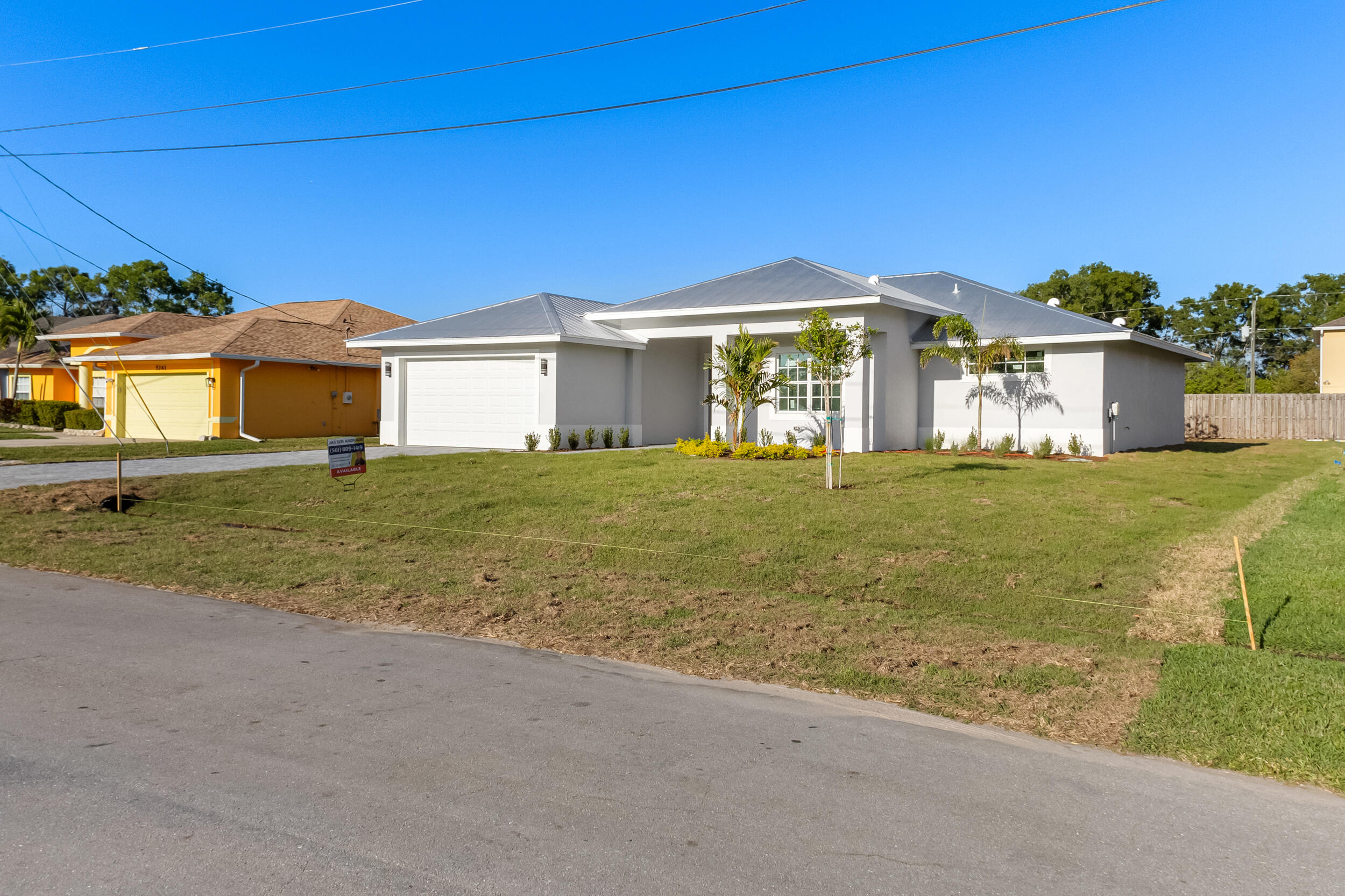 PORT ST LUCIE SECTION 48 1ST REPLAT - Residential