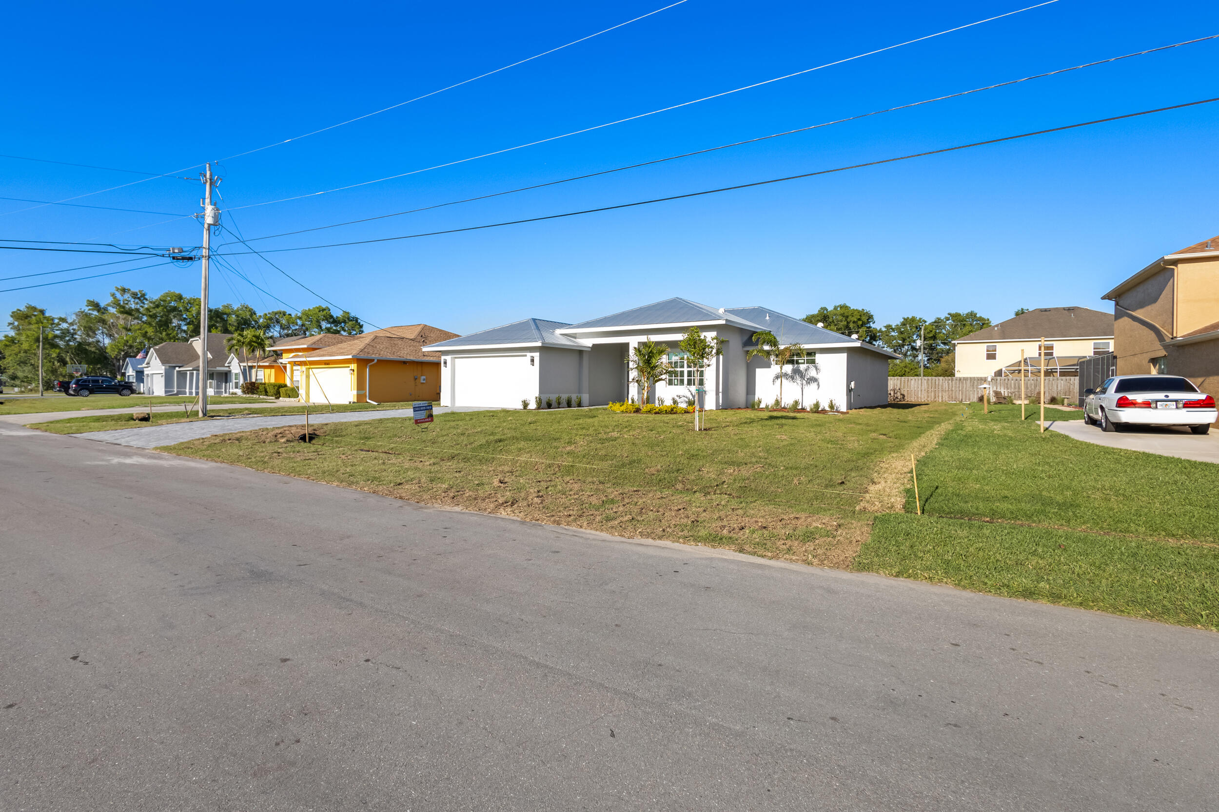 PORT ST LUCIE SECTION 48 1ST REPLAT - Residential