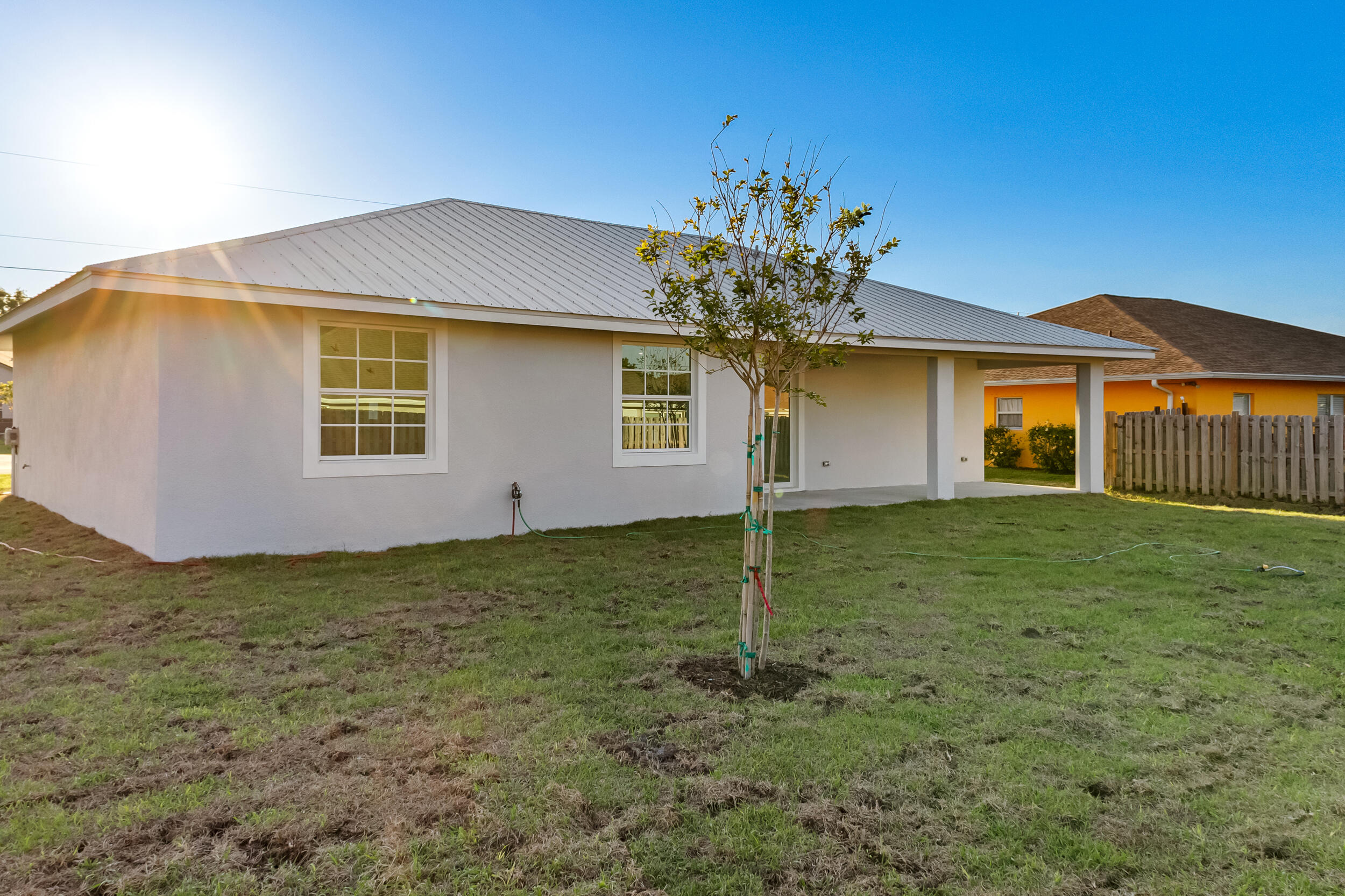 PORT ST LUCIE SECTION 48 1ST REPLAT - Residential