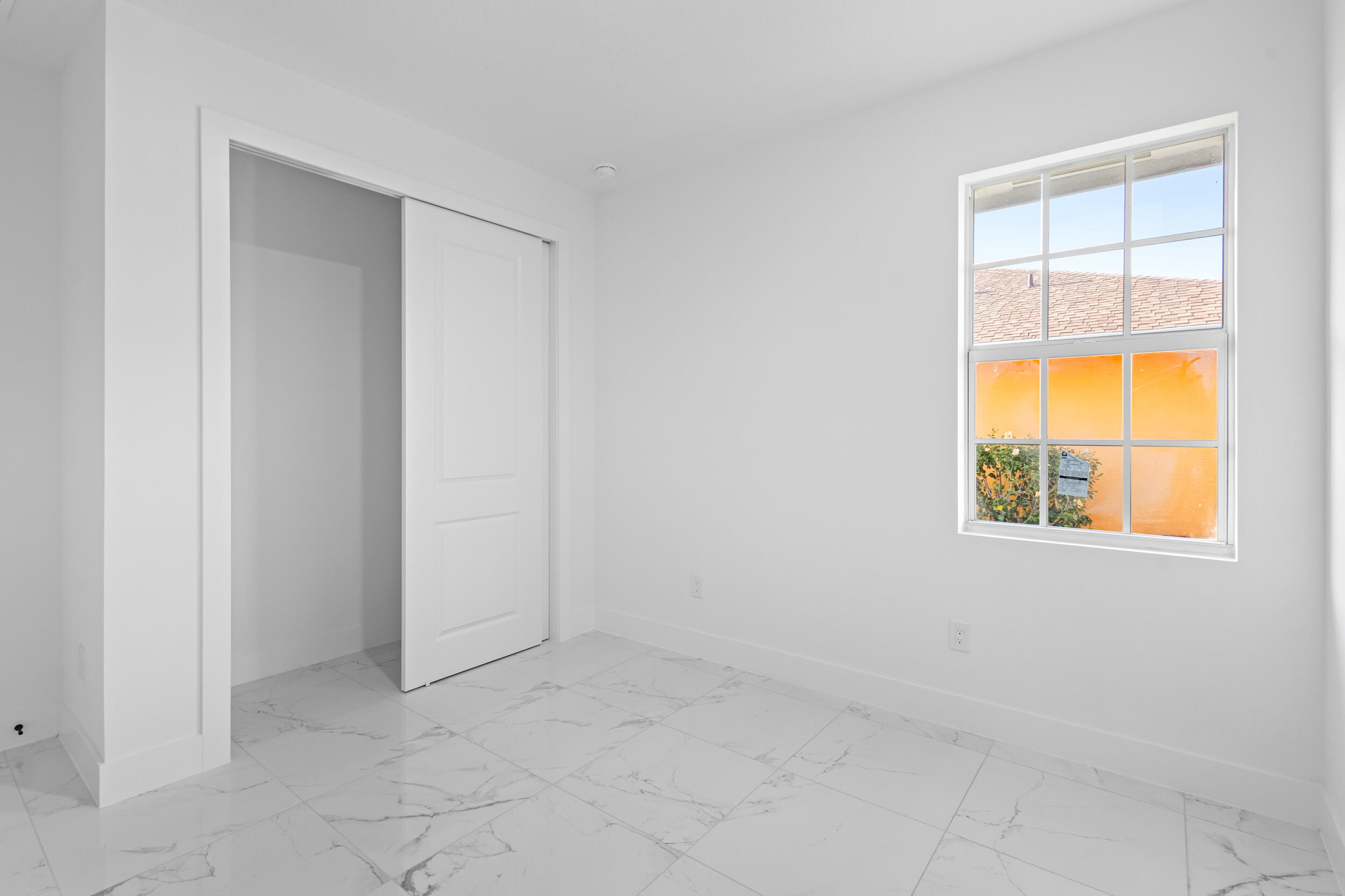 PORT ST LUCIE SECTION 48 1ST REPLAT - Residential