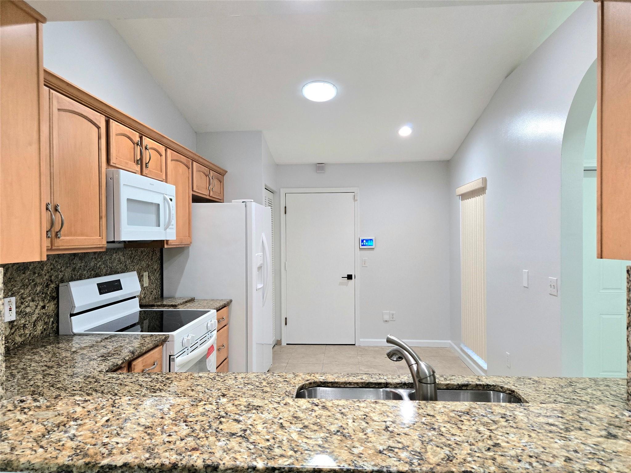 WATERS EDGE AT TAMARAC - Residential Lease