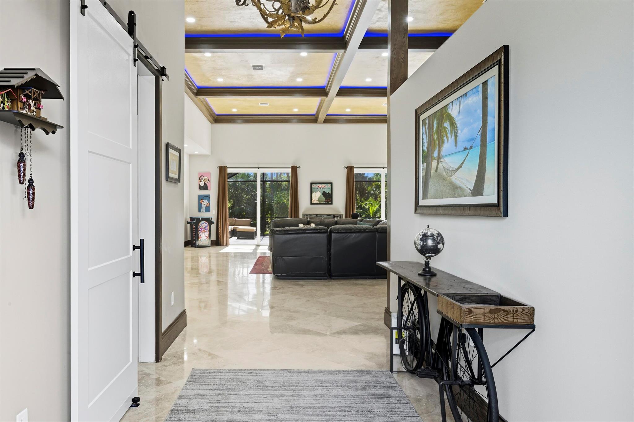 WHISPERING OAKS - Residential