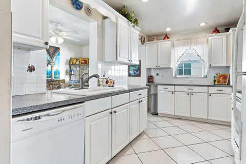 Tiny photo for 1505 SW 10th Avenue, Boynton Beach, FL 33426 (MLS # B26090518)
