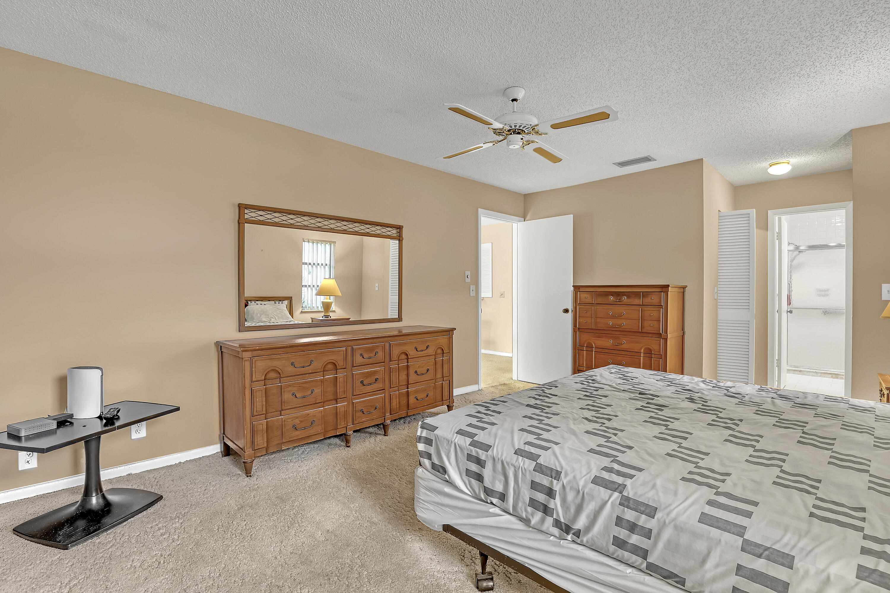 PALM GREENS AT VILLA DEL RAY CONDO II - Residential