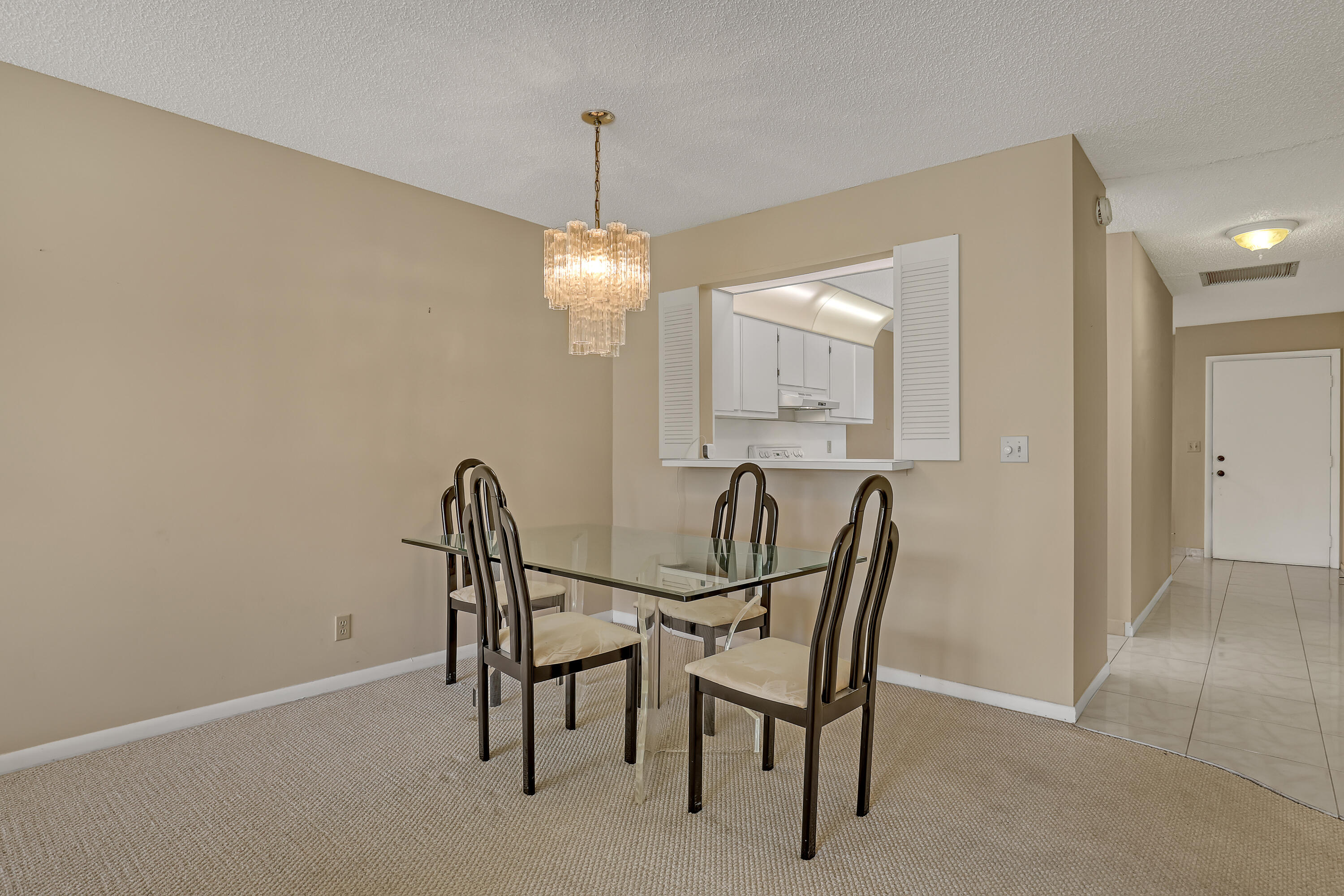 PALM GREENS AT VILLA DEL RAY CONDO II - Residential