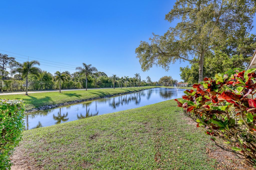 Photo of 13841 Royal Palm Court #A, Delray Beach, FL 33484 (MLS # B26009056)