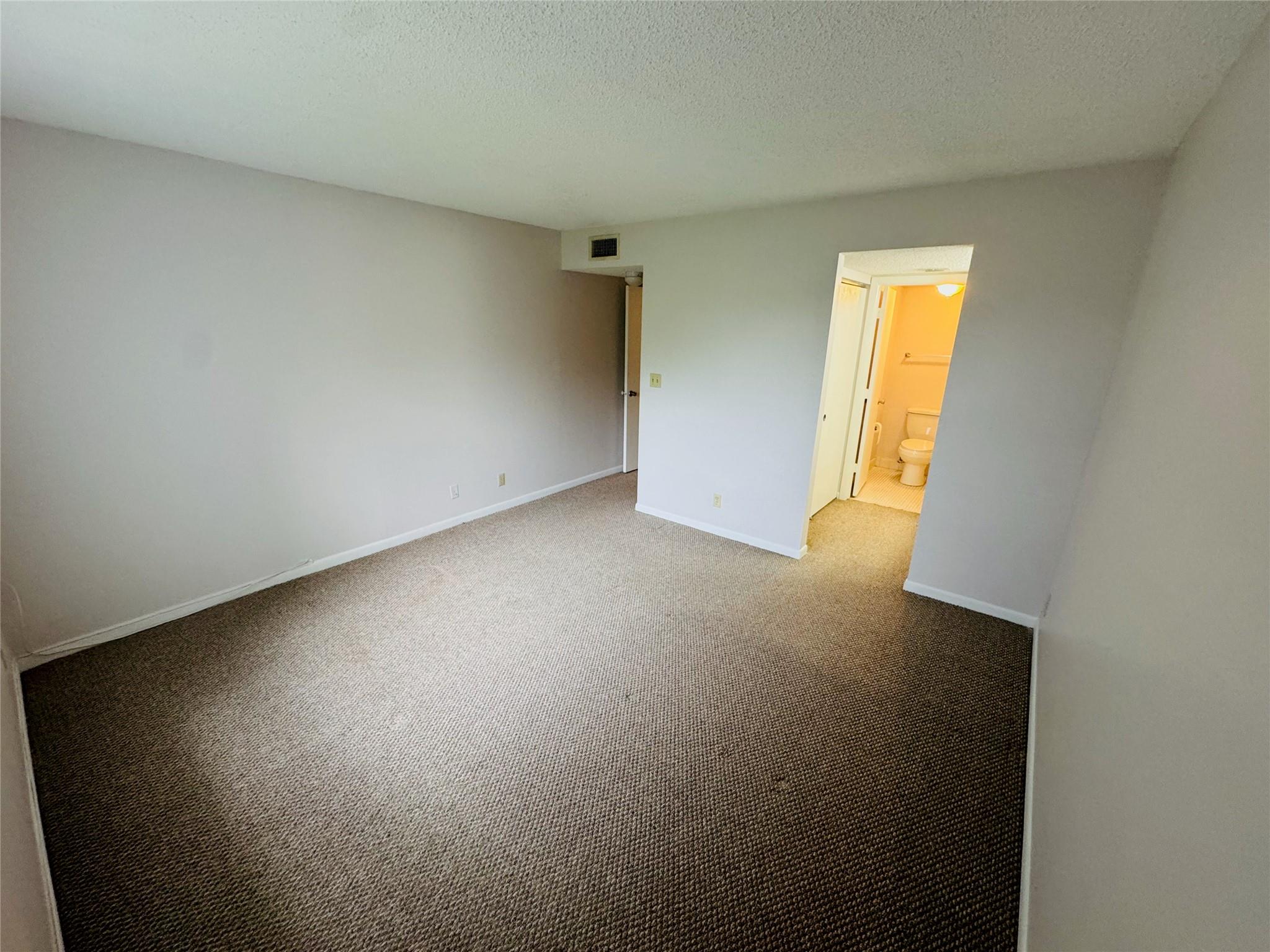 sherwood square - Residential Lease