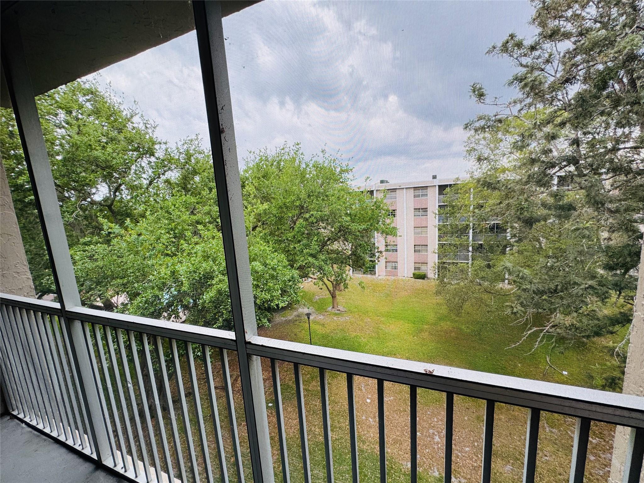 sherwood square - Residential Lease