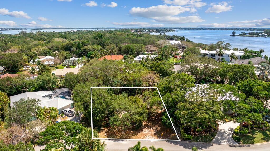Location! Location! Location! Just imagine building the dream home you have always wanted on this choice lot in the prestigious, much desired community of South Sewalls Point! Close to shopping, restaurants, medical facilities and the beach is only a few short minutes away!