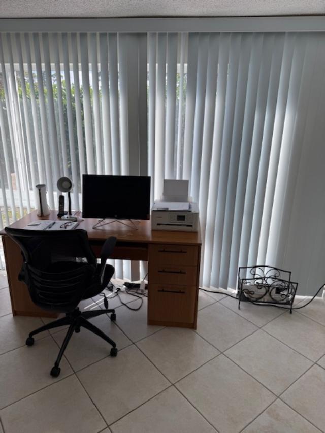 Palm Greens At Villa - Residential