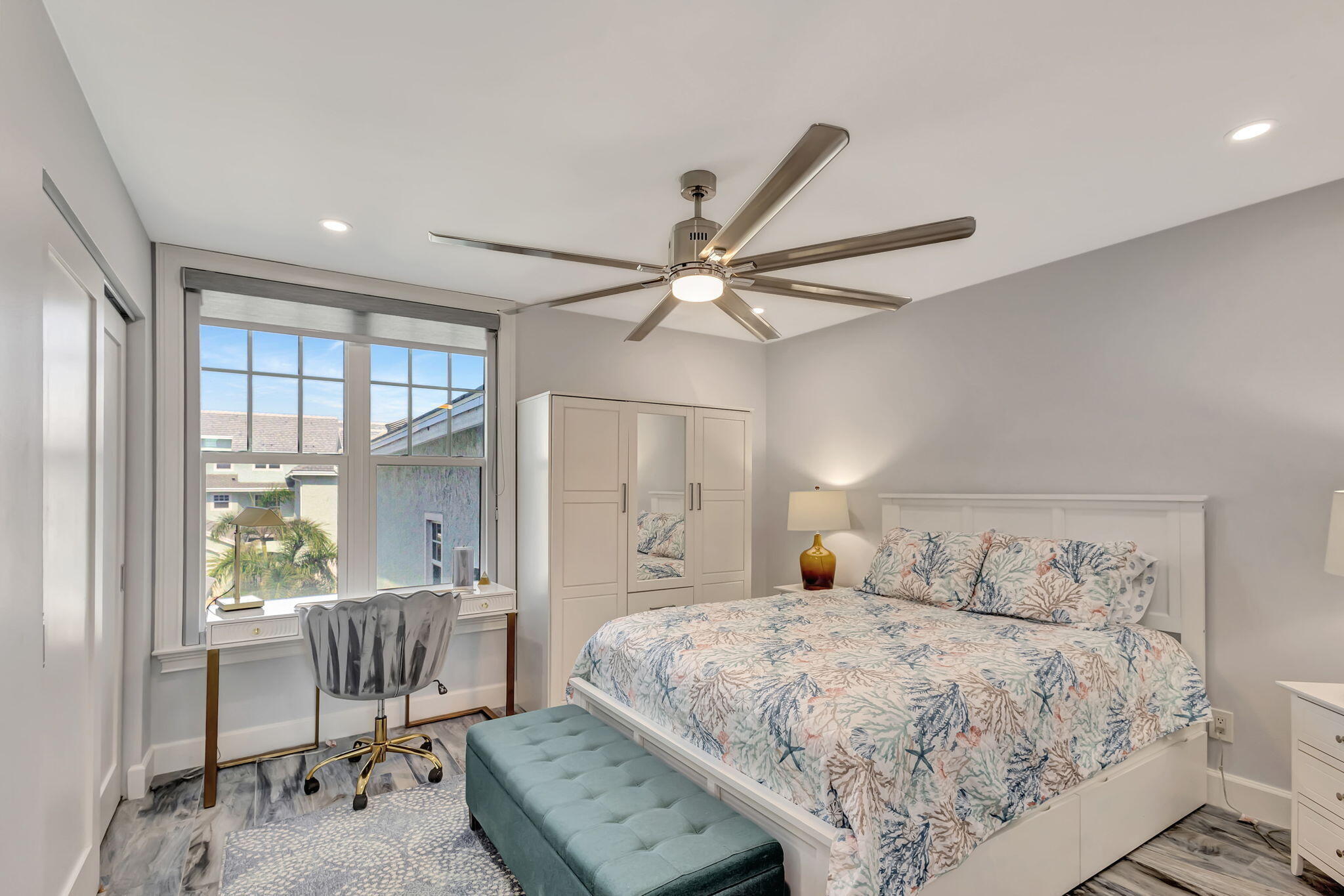 SEA COLONY CONDO - Residential Lease