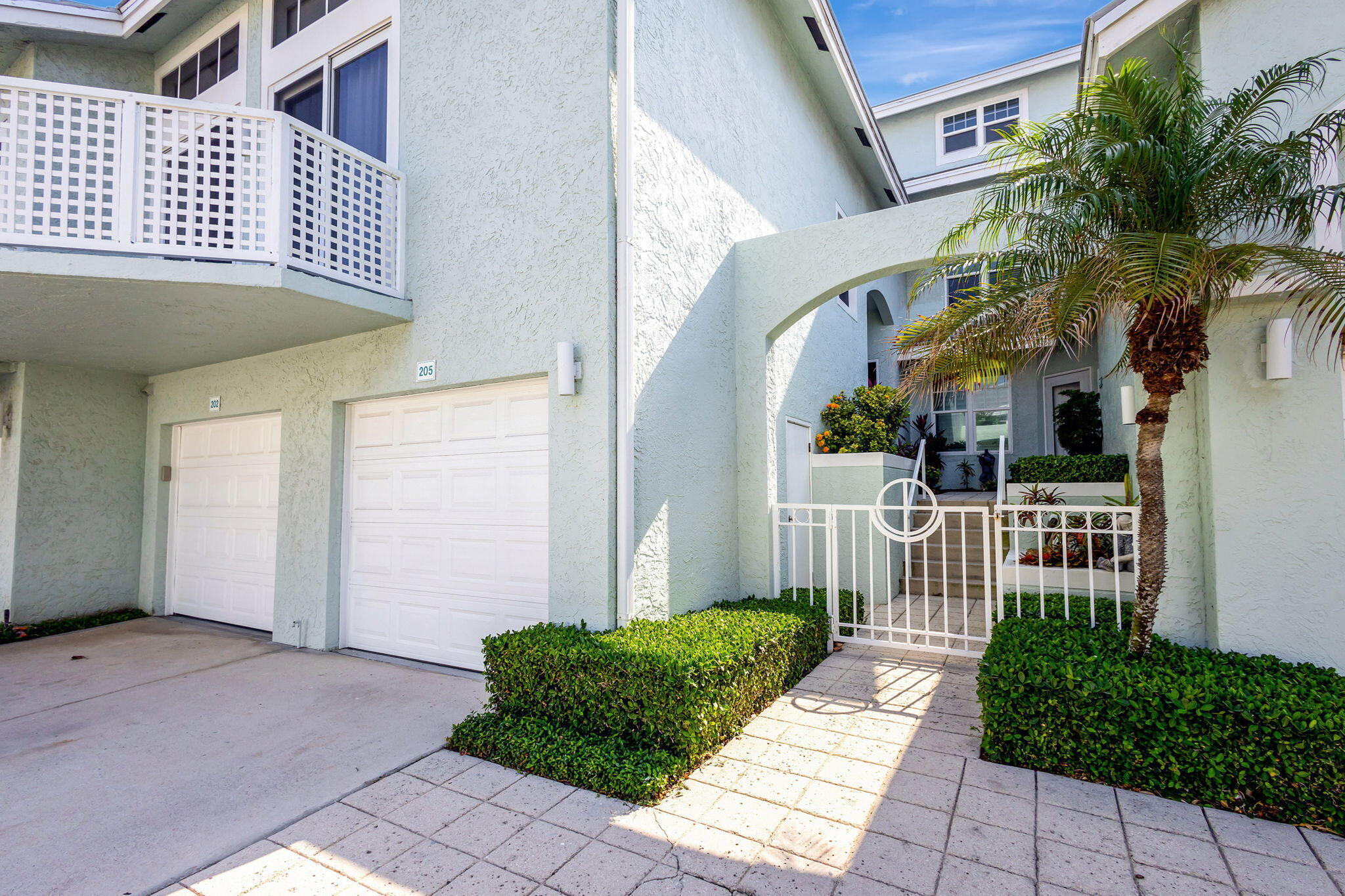 SEA COLONY CONDO - Residential Lease