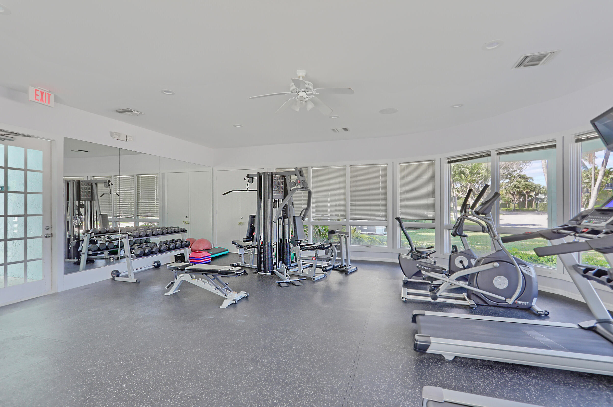 SEA COLONY CONDO - Residential Lease