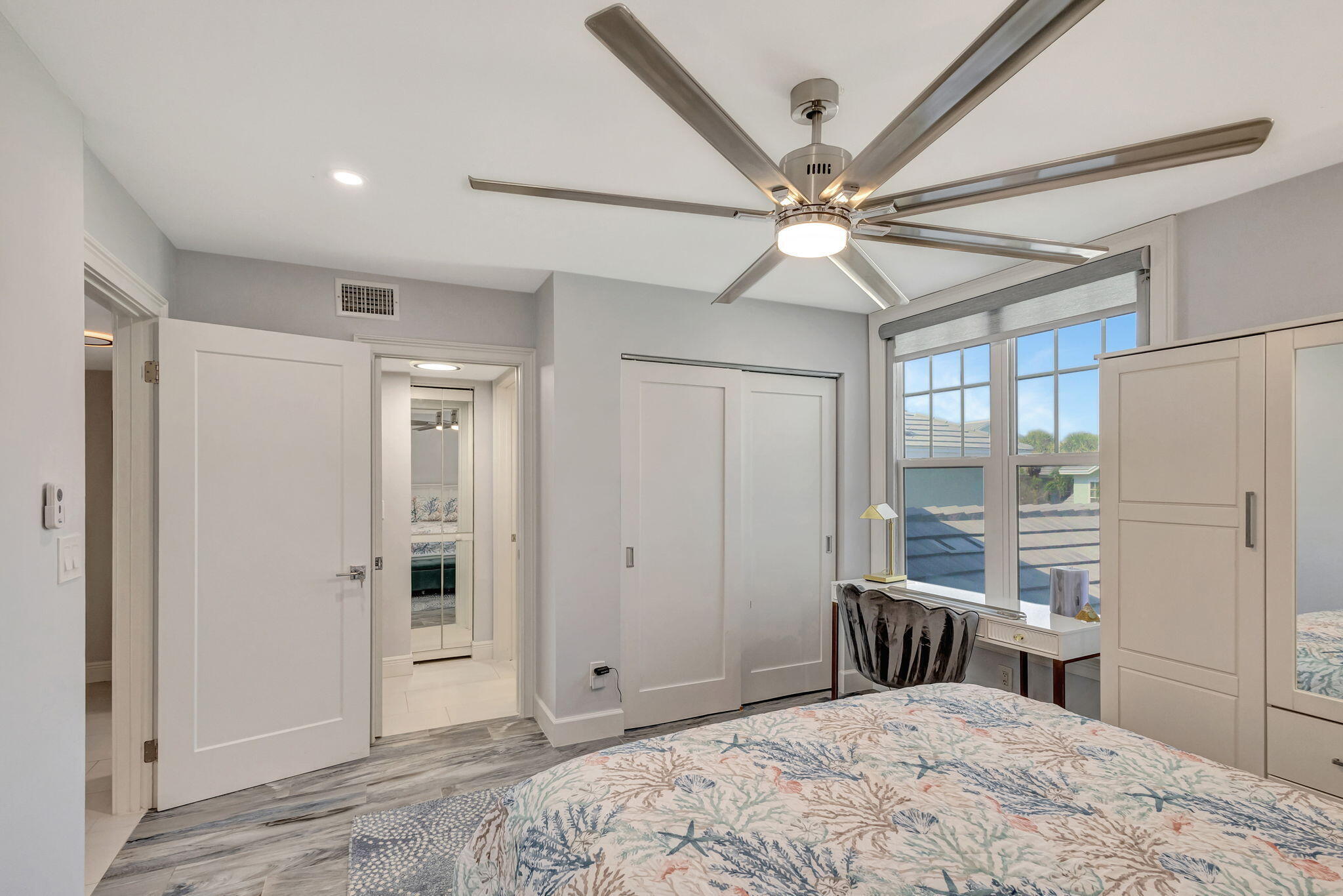 SEA COLONY CONDO - Residential Lease