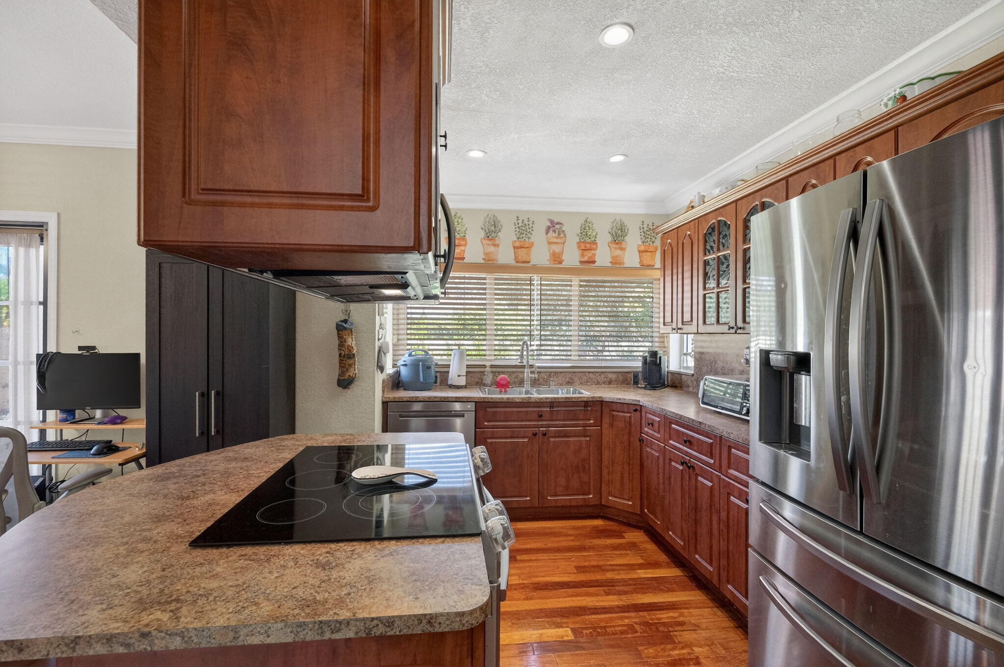 BARBARA SUB - Residential