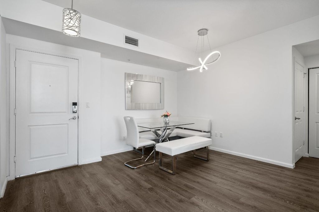 Photo of 511 SE 5th Avenue #707, Fort Lauderdale, FL 33301 (MLS # F10544068)