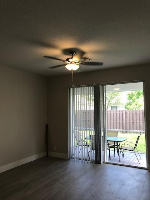 WELLINGTONS EDGE PAR 76 P - Residential Lease