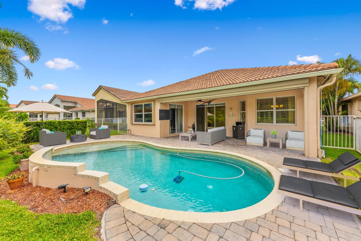 SUMMERFIELD - Residential