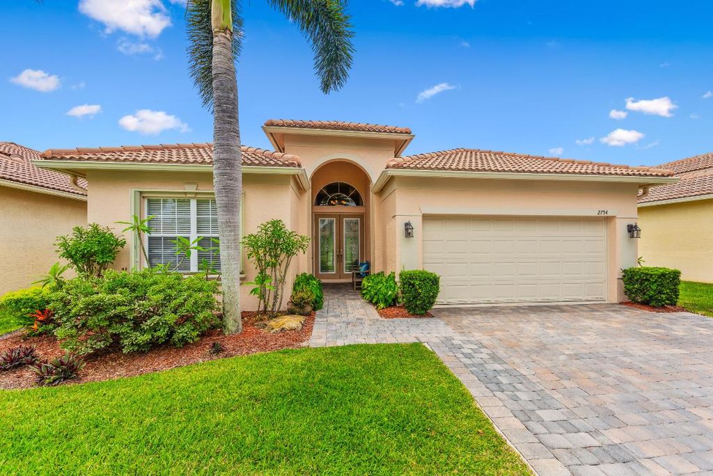 Photo of 2754 SE Stonebriar Way, Stuart, FL 34997 (MLS # R10996891)