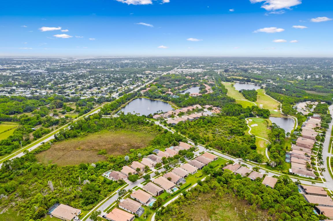 SUMMERFIELD - Residential