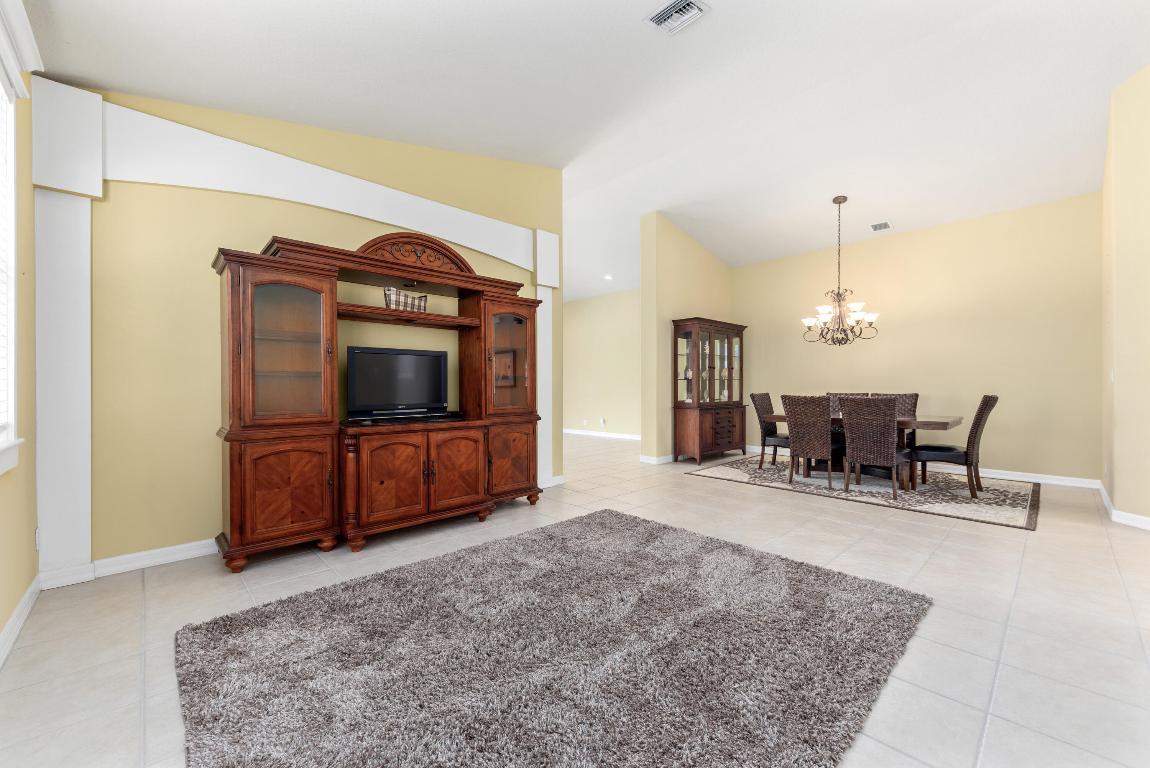 SUMMERFIELD - Residential