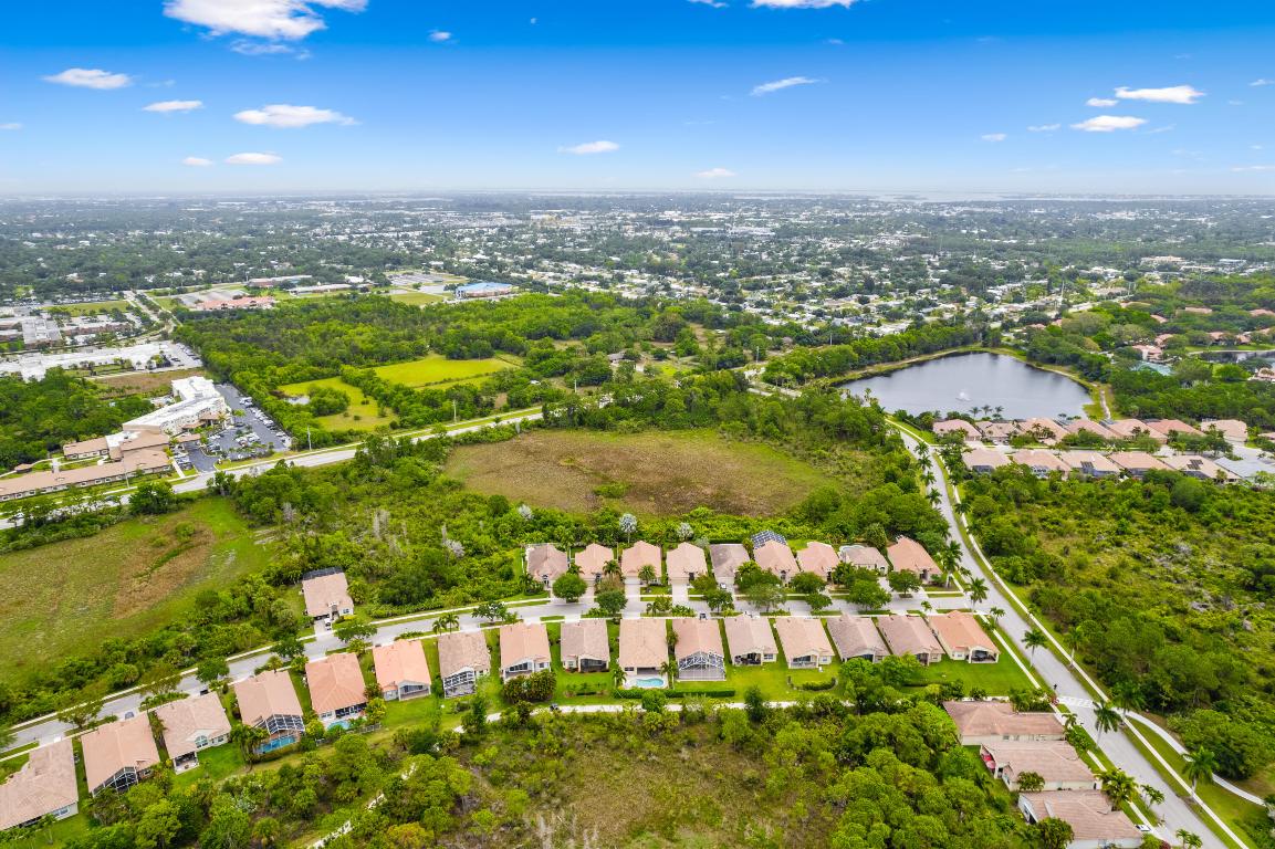 SUMMERFIELD - Residential