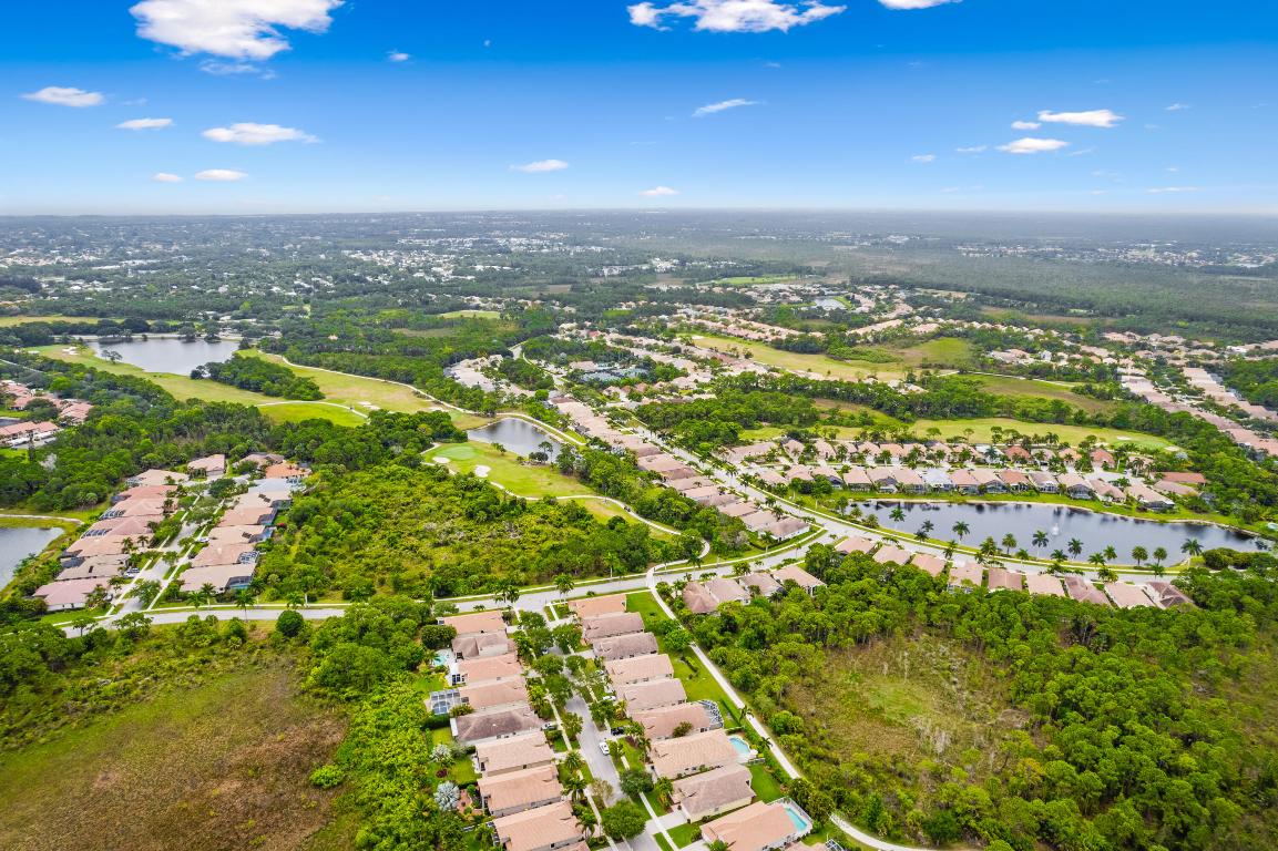 SUMMERFIELD - Residential
