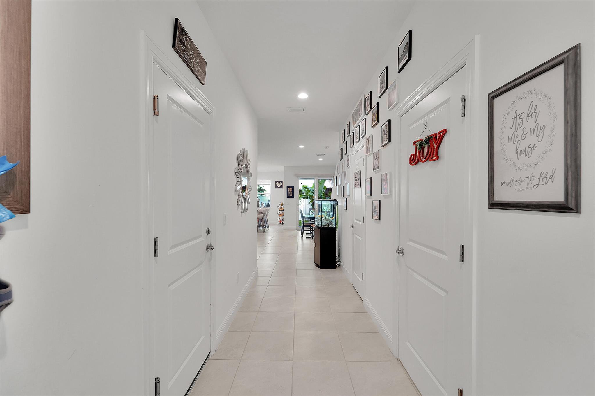 1821 Sandpiper Pointe Place 1821