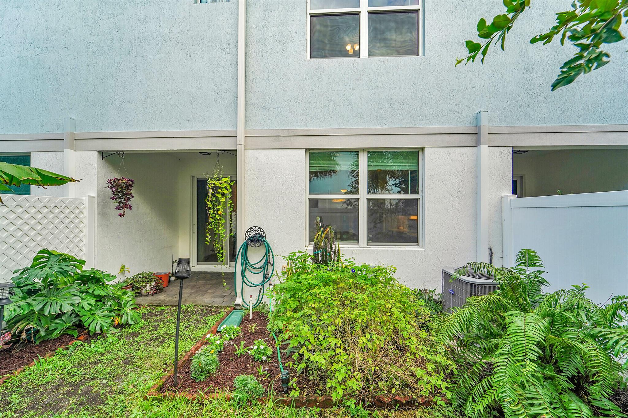 Sandpiper Pointe - Residential