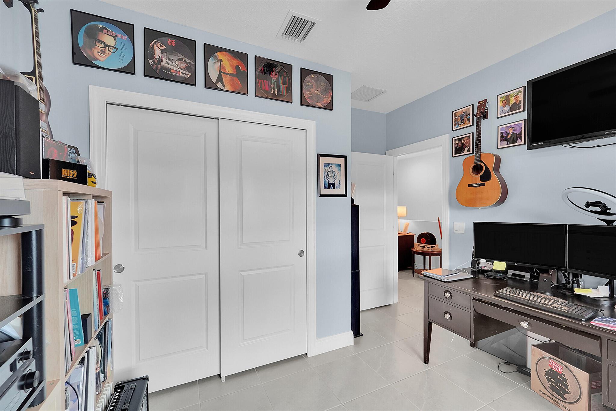 Sandpiper Pointe - Residential