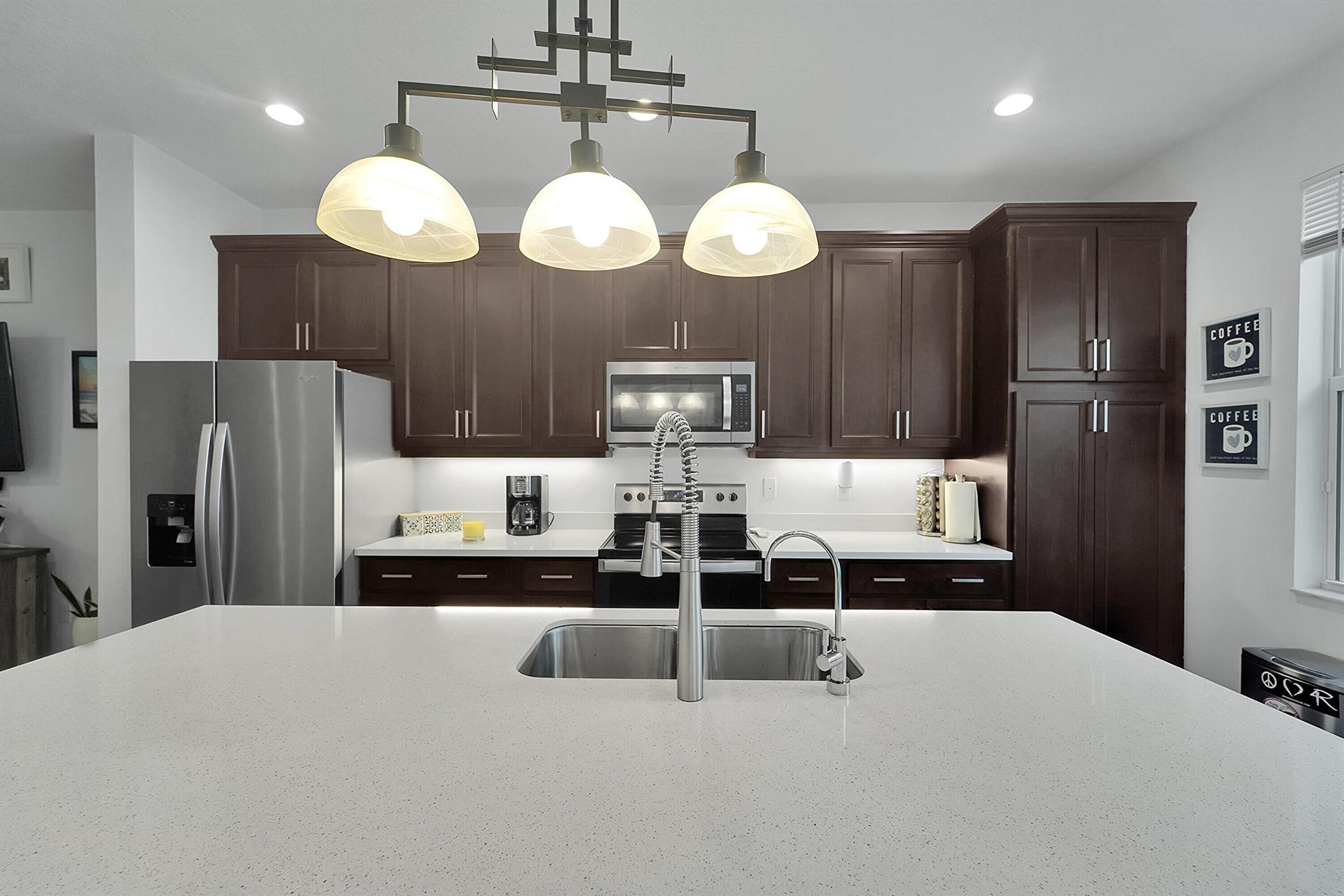 1821 Sandpiper Pointe Place 1821