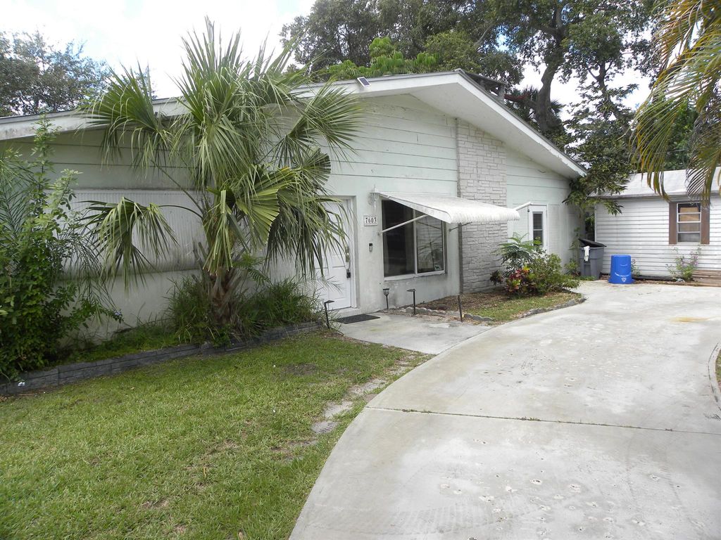 Photo of 7603 Santa Rosa Parkway, Fort Pierce, FL 34951 (MLS # R10901896)