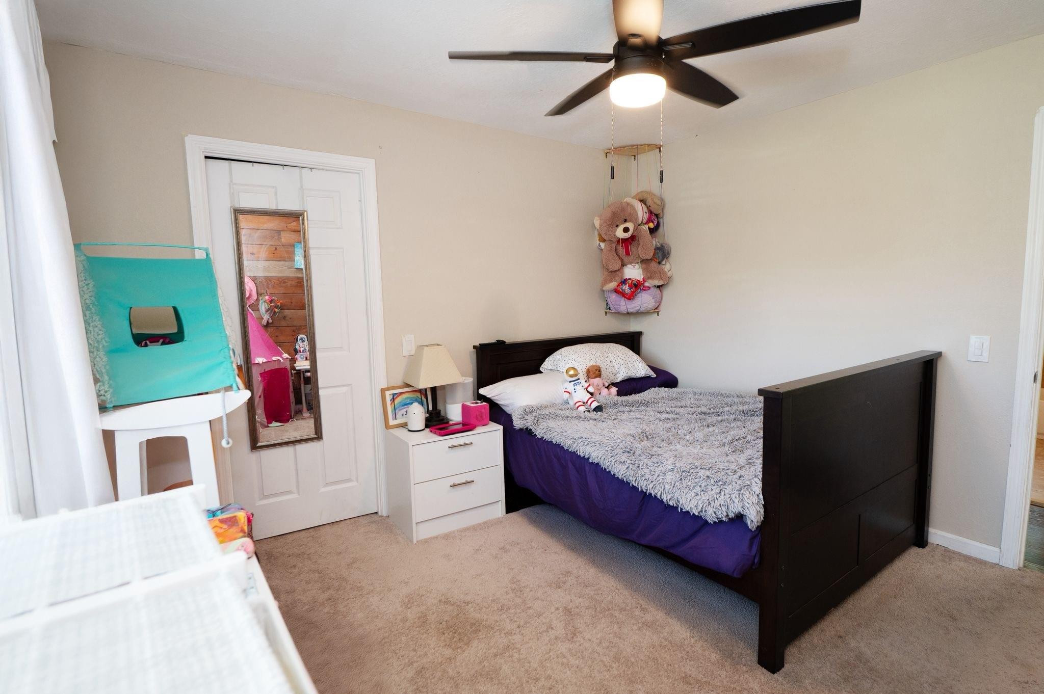 Acreage & Unrec - Residential