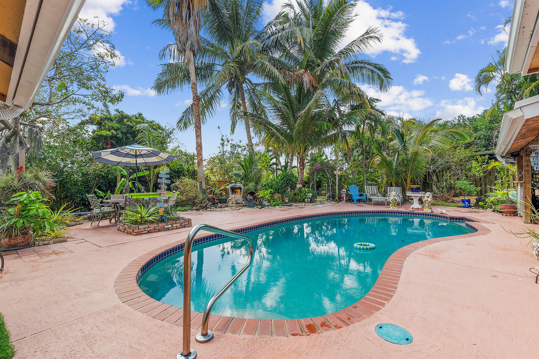 22550 Sea Bass Drive