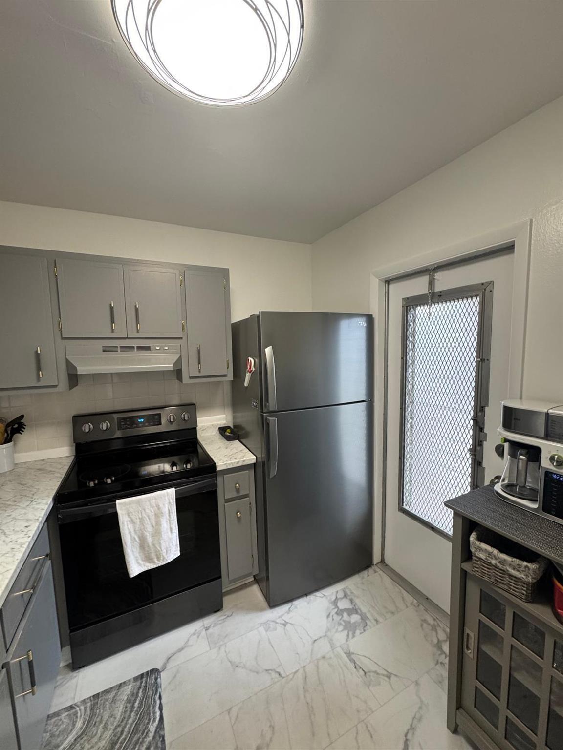 4441 NW 16th Street J210