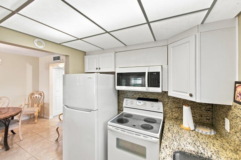 Tiny photo for 489 Tilford W, Deerfield Beach, FL 33442 (MLS # B26069464)