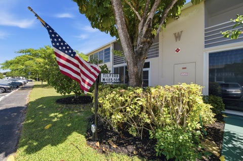Tiny photo for 489 Tilford W, Deerfield Beach, FL 33442 (MLS # B26069464)
