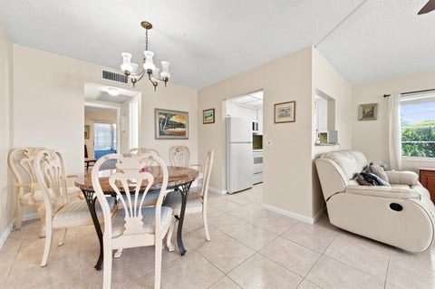 Tiny photo for 489 Tilford W, Deerfield Beach, FL 33442 (MLS # B26069464)