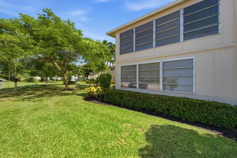 Tiny photo for 489 Tilford W, Deerfield Beach, FL 33442 (MLS # B26069464)