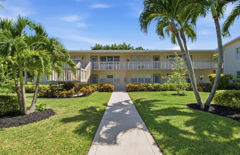 Tiny photo for 489 Tilford W, Deerfield Beach, FL 33442 (MLS # B26069464)