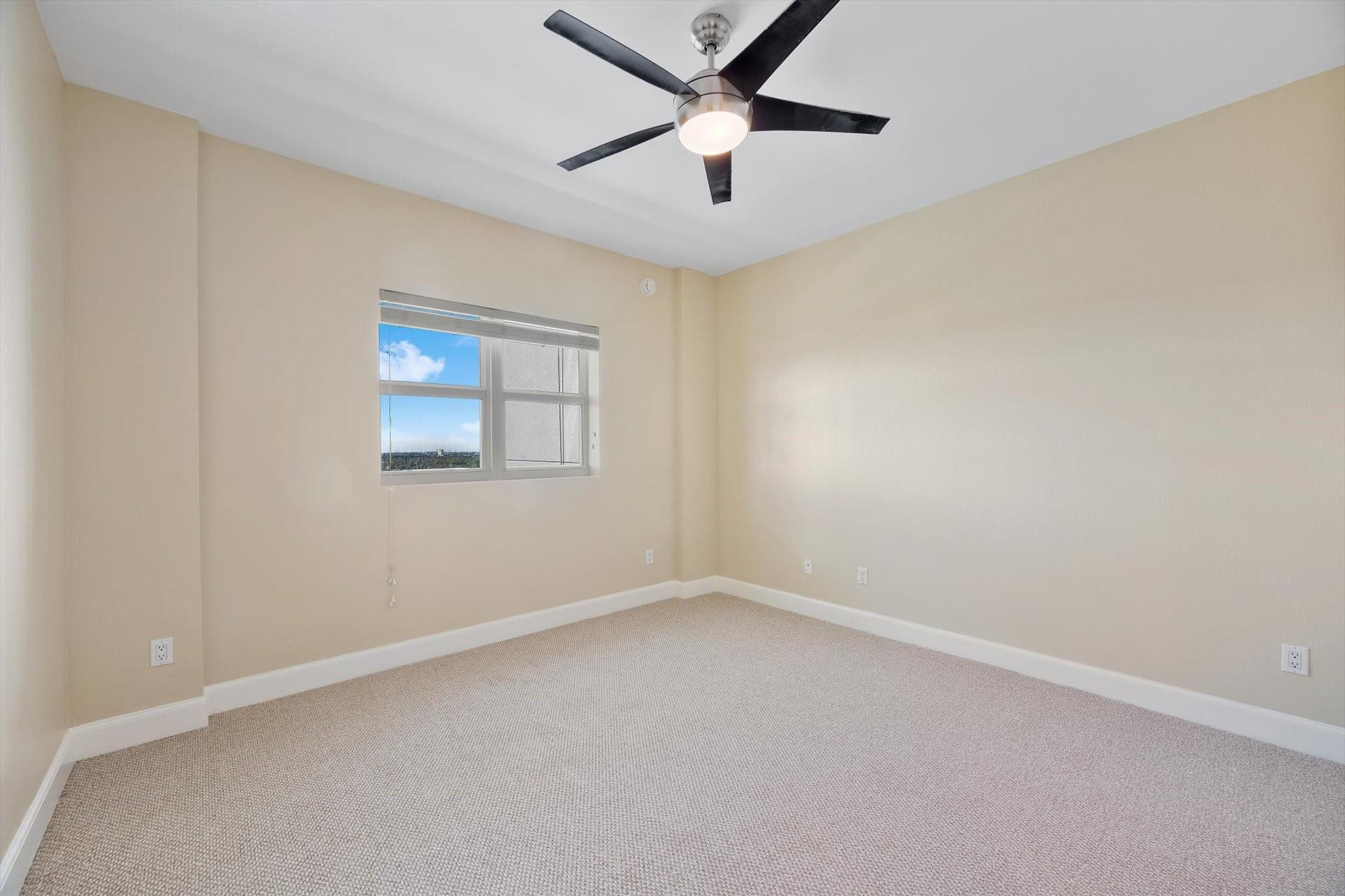 ONE FIFTY ONE @ BISCAYNE - Residential