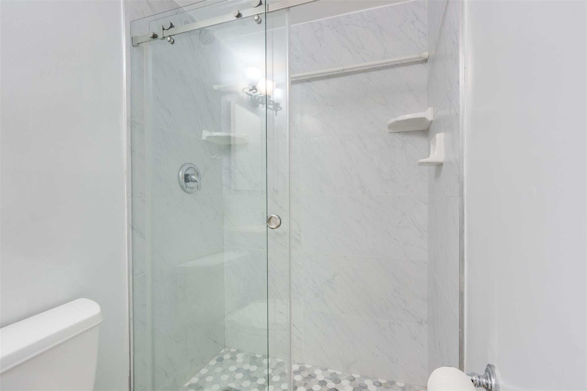 DIPLOMAT GARDEN - Residential